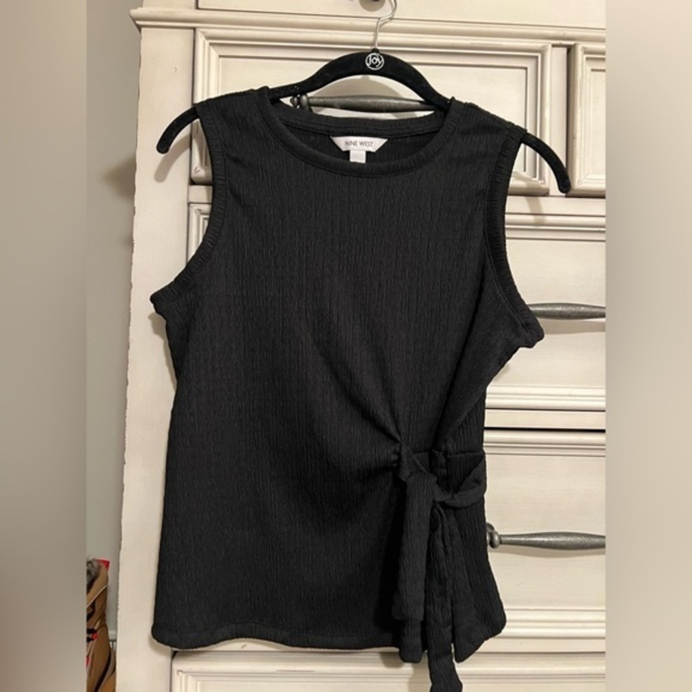 Nine West Sleeveless Black Blouse - Size XS